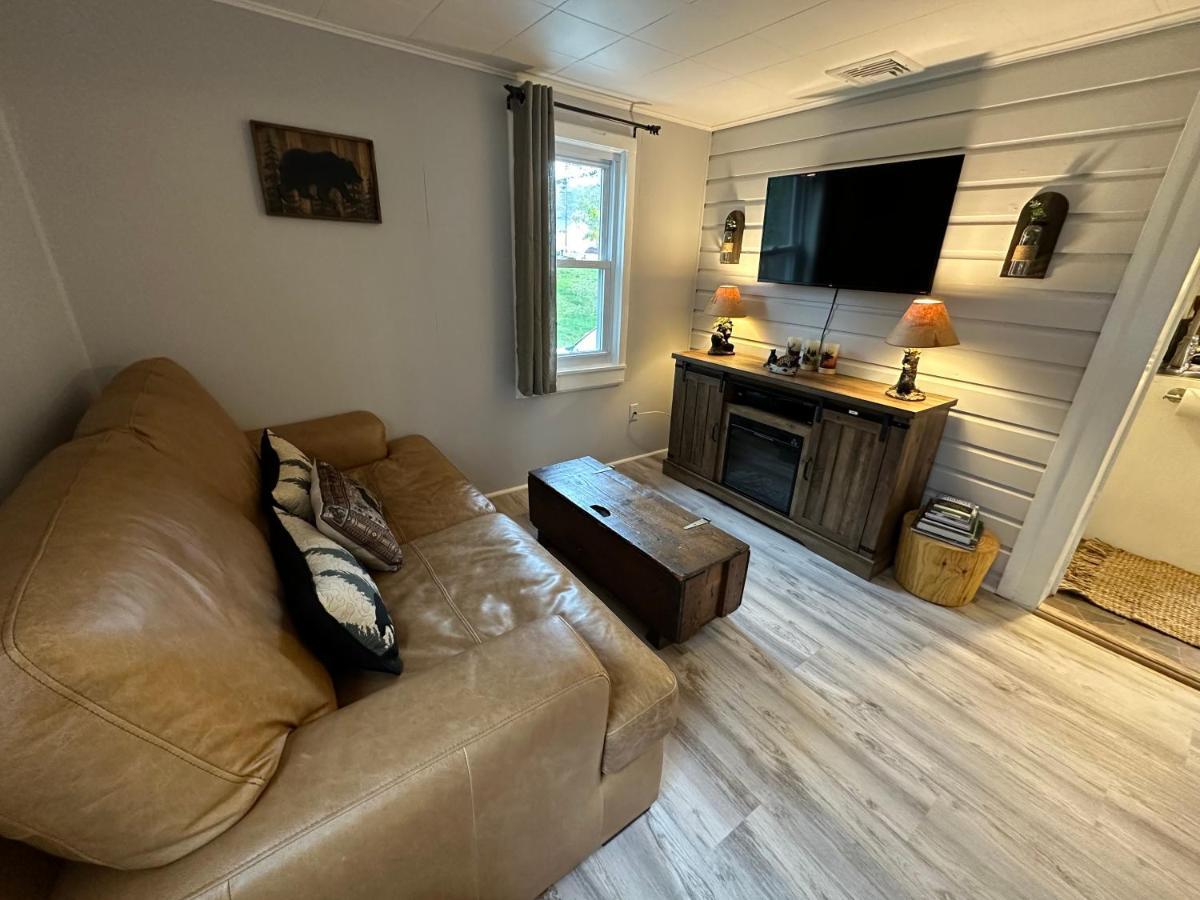 Escape To A Streamside Cabin In The Lower Catskills Wurtsboro Exterior photo